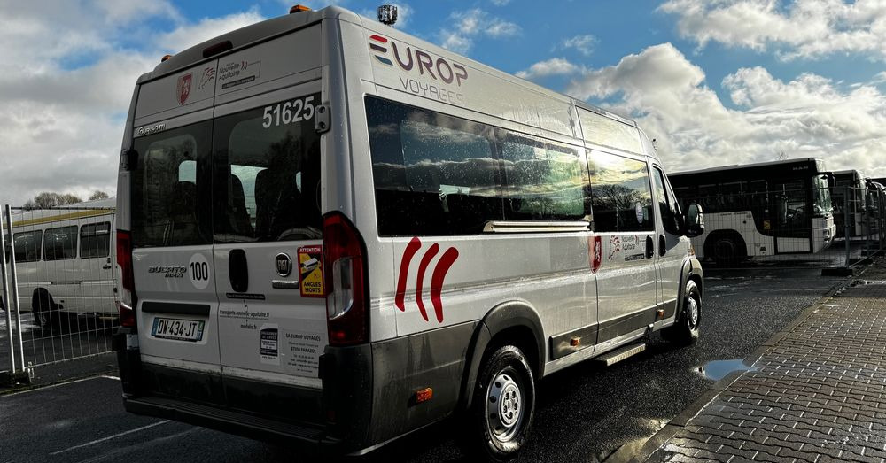 Fiat Ducato / 17 miejsc / EURO 6/ IGŁA !!!/ Cena:75000 zł netto - Kleinbus, Personentransporter: das Bild 2 Fiat Ducato / 17 miejsc / EURO 6/ IGŁA !!!/ Cena:75000 zł netto - Kleinbus, Personentransporter: das Bild 2