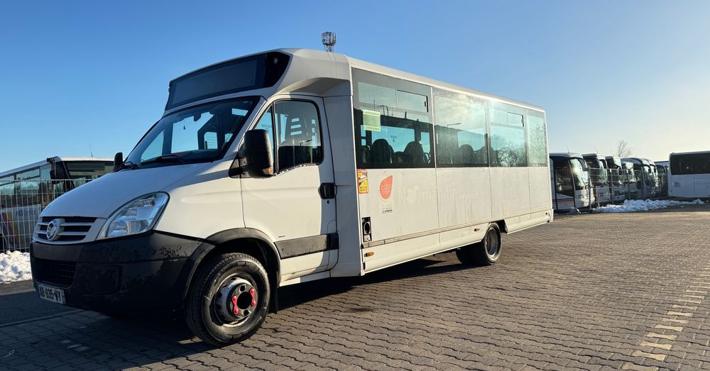 Iveco Aptineo / mała klima / 28 miejsc / winda / CENA: 67500 zł netto - Kleinbus, Personentransporter: das Bild 2 Iveco Aptineo / mała klima / 28 miejsc / winda / CENA: 67500 zł netto - Kleinbus, Personentransporter: das Bild 2