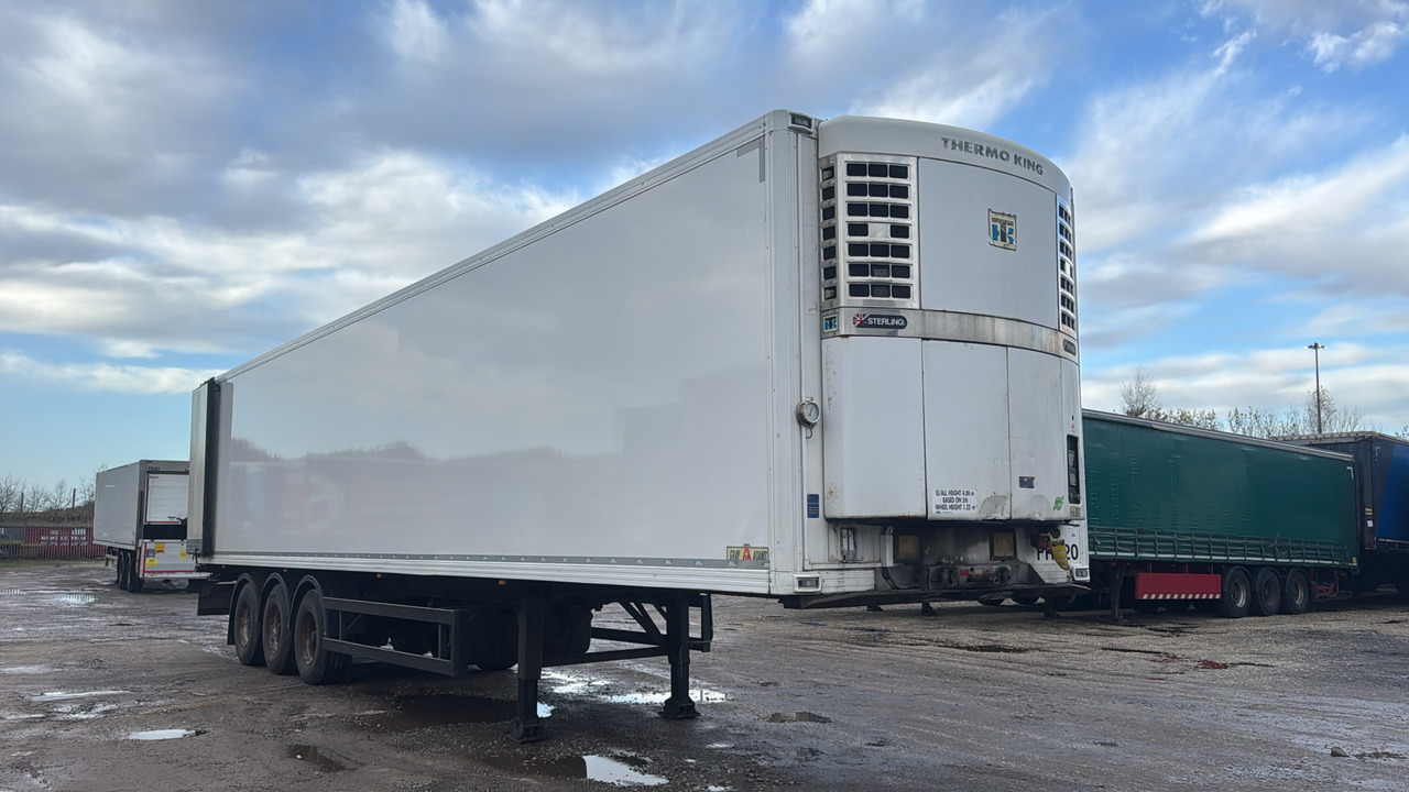 GRAY ADAMS FRIDGE BOX - Anhänger: das Bild 1 GRAY ADAMS FRIDGE BOX - Anhänger: das Bild 1