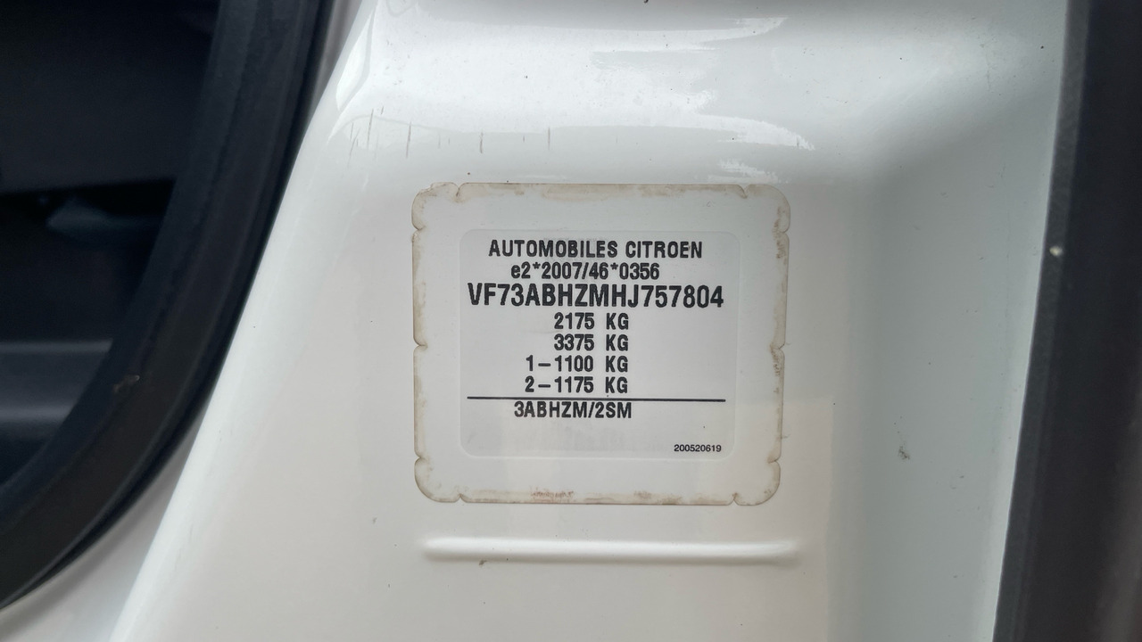 PKW CITROEN GRAND C4 PICASSO 1.6 BLUE HDI 100PS: das Bild 12 PKW CITROEN GRAND C4 PICASSO 1.6 BLUE HDI 100PS: das Bild 12