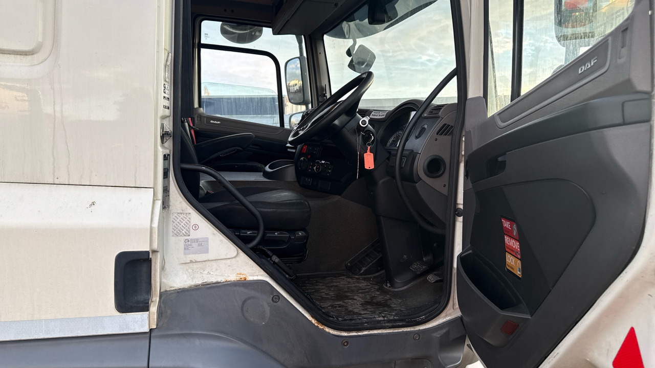 DAF CF 340 - Koffer LKW: das Bild 5 DAF CF 340 - Koffer LKW: das Bild 5