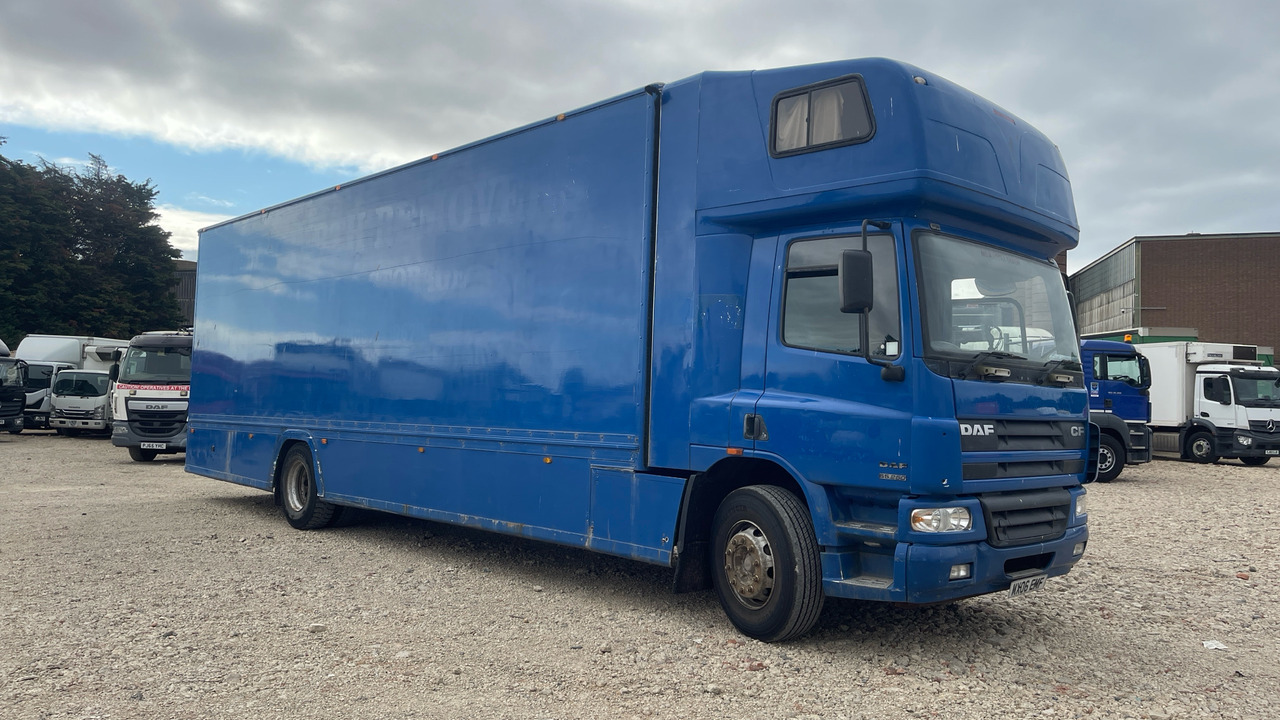 DAF CF 65.250 - Koffer LKW: das Bild 1 DAF CF 65.250 - Koffer LKW: das Bild 1