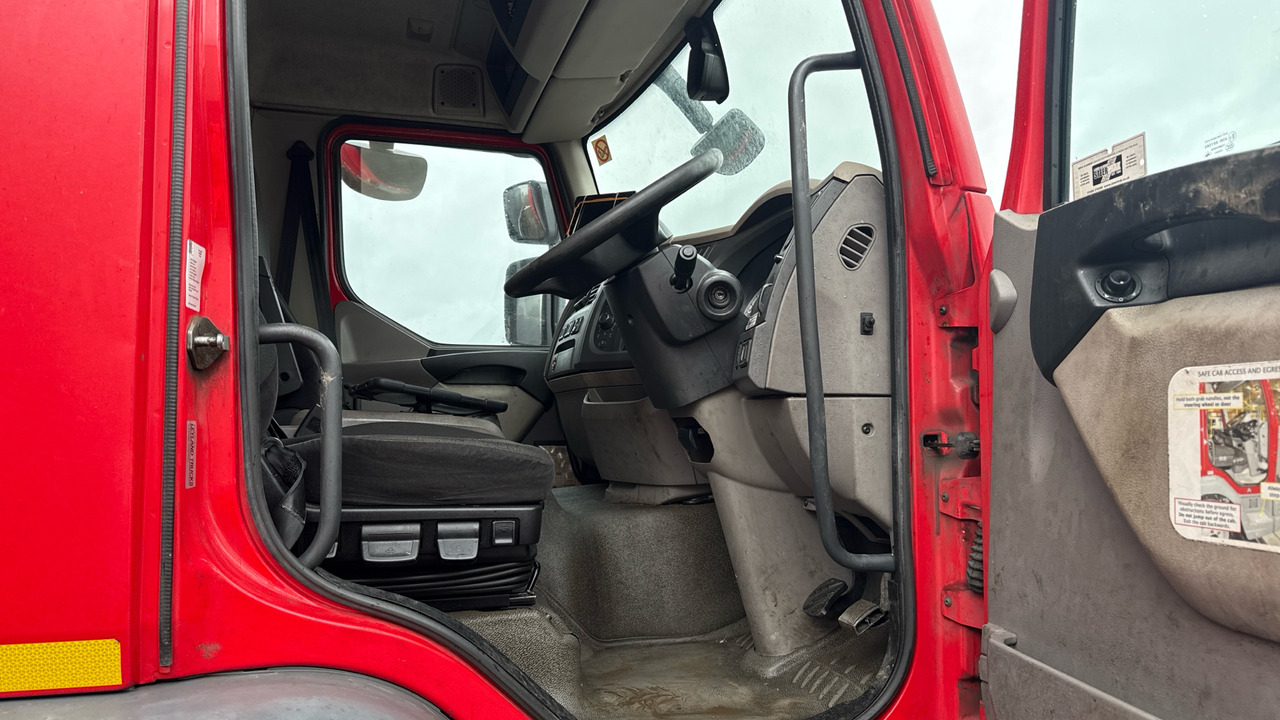 DAF LF 220 - Koffer LKW: das Bild 4 DAF LF 220 - Koffer LKW: das Bild 4