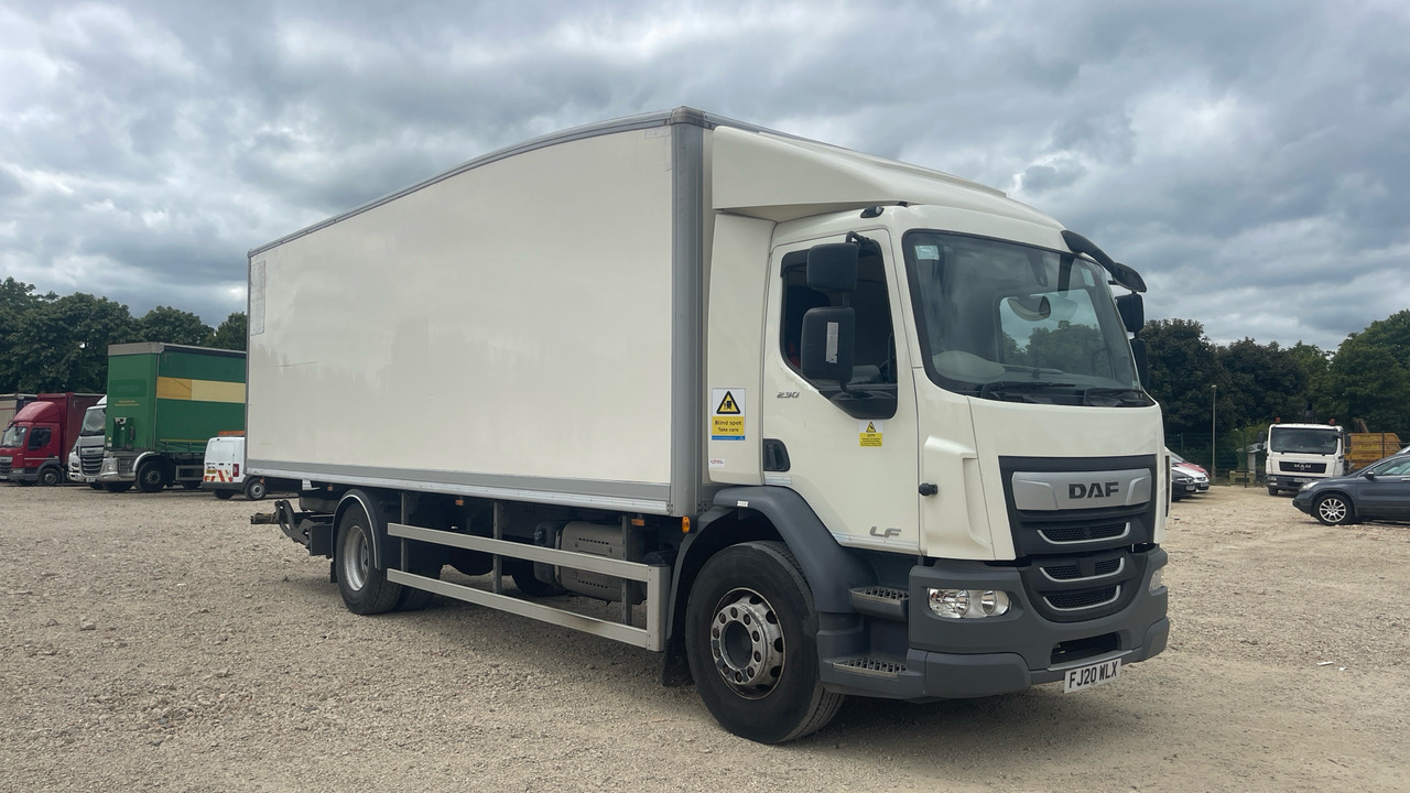 DAF LF 230 - Koffer LKW: das Bild 1 DAF LF 230 - Koffer LKW: das Bild 1