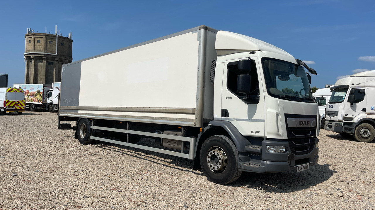 DAF LF 230 - Koffer LKW: das Bild 1 DAF LF 230 - Koffer LKW: das Bild 1