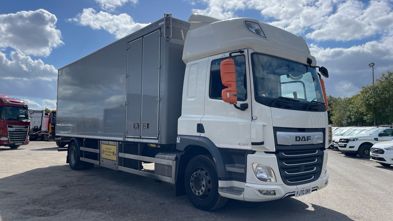 Daf CF 370 - Koffer LKW: das Bild 1 Daf CF 370 - Koffer LKW: das Bild 1