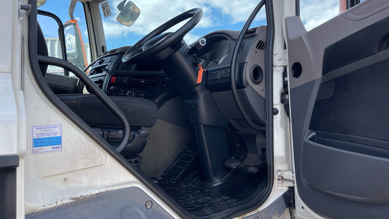 Daf CF 370 - Koffer LKW: das Bild 5 Daf CF 370 - Koffer LKW: das Bild 5