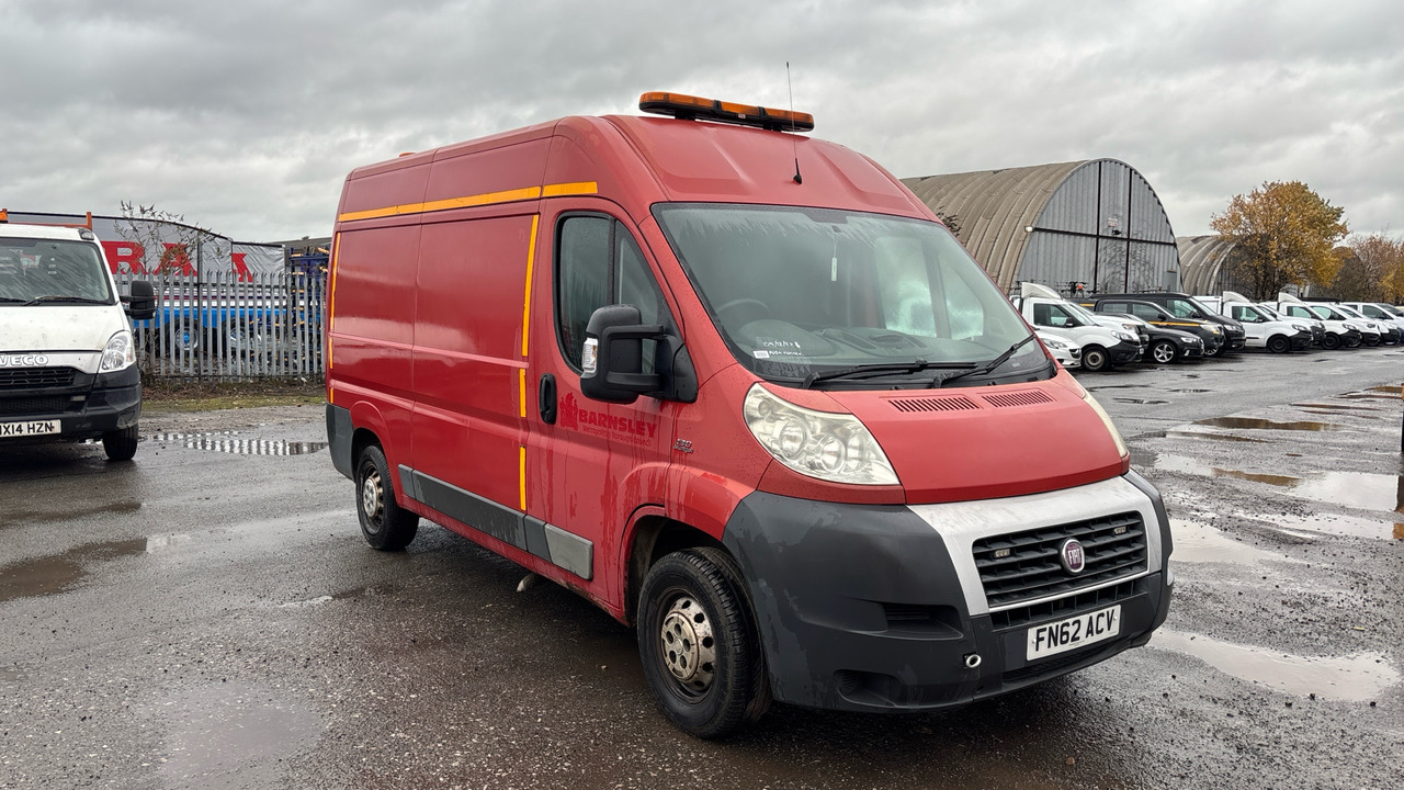 FIAT DUCATO 35 2.3 Multijet 130PS - Kastenwagen: das Bild 2 FIAT DUCATO 35 2.3 Multijet 130PS - Kastenwagen: das Bild 2