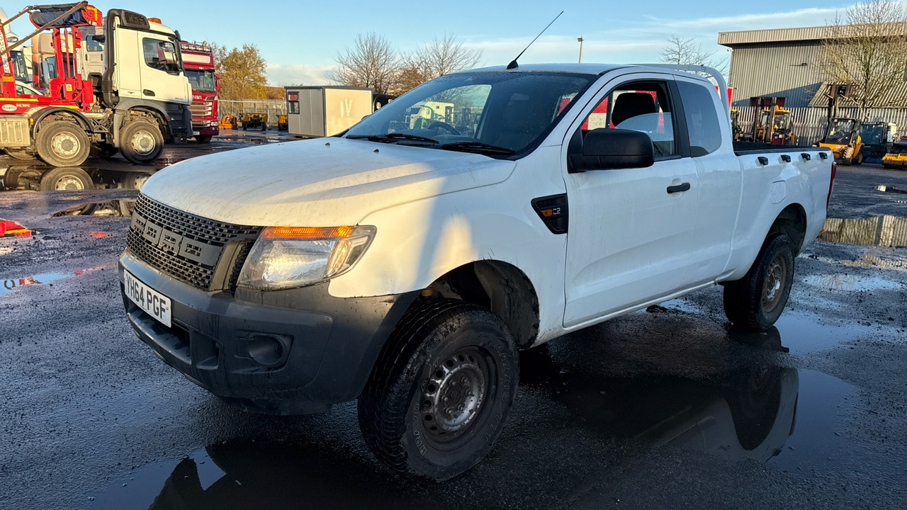 FORD RANGER XL 2.2 TDCi 150ps - Pick-up, Transporter mit Doppelkabine: das Bild 2 FORD RANGER XL 2.2 TDCi 150ps - Pick-up, Transporter mit Doppelkabine: das Bild 2