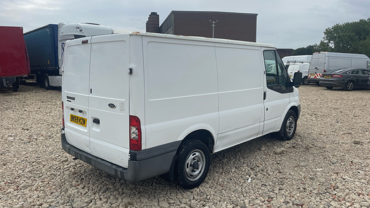 FORD TRANSIT 280 2.2 TDCi 85ps - Kleintransporter: das Bild 4 FORD TRANSIT 280 2.2 TDCi 85ps - Kleintransporter: das Bild 4