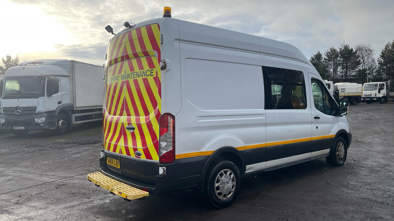 FORD TRANSIT 350 2.0 TDCi 130PS - Kastenwagen, Kommunal-/ Sonderfahrzeug: das Bild 4 FORD TRANSIT 350 2.0 TDCi 130PS - Kastenwagen, Kommunal-/ Sonderfahrzeug: das Bild 4