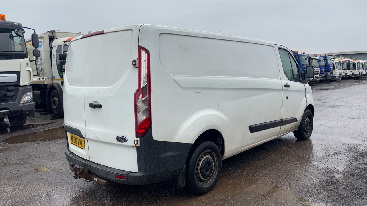 FORD TRANSIT CUSTOM 290 2.0 TDCi 130ps - Kleintransporter: das Bild 4 FORD TRANSIT CUSTOM 290 2.0 TDCi 130ps - Kleintransporter: das Bild 4