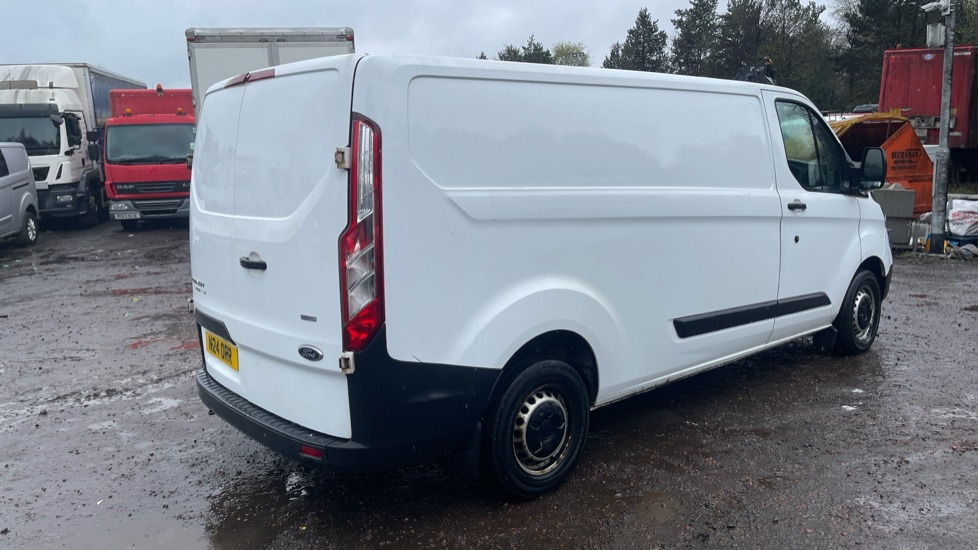 FORD TRANSIT CUSTOM 300 BASE 2.0 TDCI 105PS - Transporter mit Doppelkabine: das Bild 4 FORD TRANSIT CUSTOM 300 BASE 2.0 TDCI 105PS - Transporter mit Doppelkabine: das Bild 4