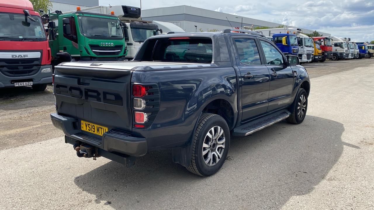 Ford Ranger WILDTRAK 200 3.2 TDCi - Pick-up, Transporter mit Doppelkabine: das Bild 4 Ford Ranger WILDTRAK 200 3.2 TDCi - Pick-up, Transporter mit Doppelkabine: das Bild 4