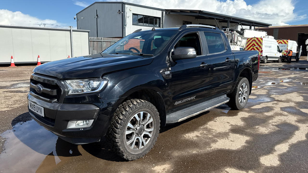 Ford Ranger WILDTRAK 3.2 TDCI 200PS - Pick-up, Transporter mit Doppelkabine: das Bild 2 Ford Ranger WILDTRAK 3.2 TDCI 200PS - Pick-up, Transporter mit Doppelkabine: das Bild 2