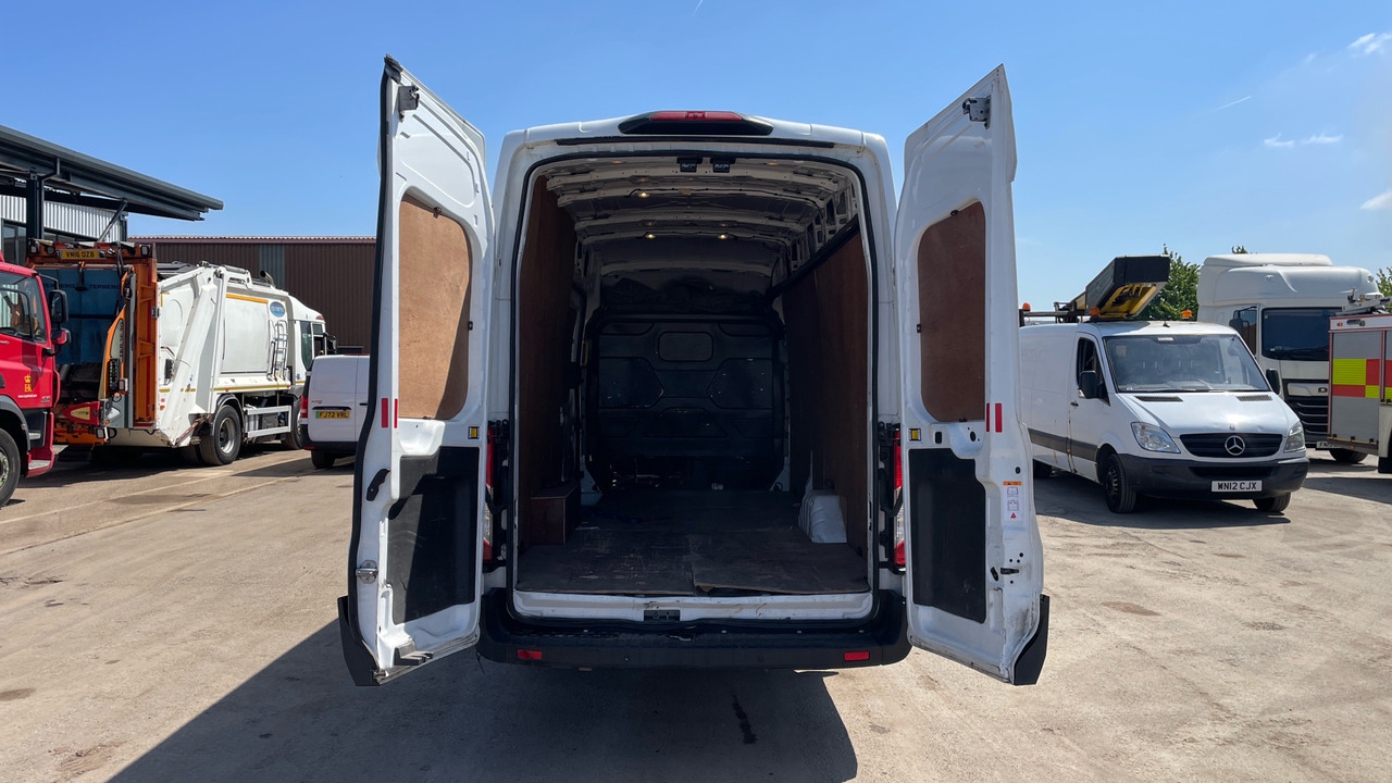Kastenwagen Ford Transit 2.0 EcoBlue 130ps Leader: das Bild 9