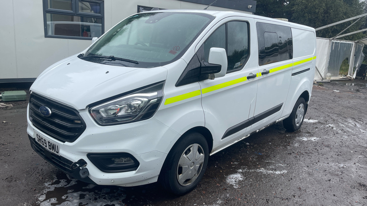 Ford Transit Custom 320 2.0 EcoBlue 130ps Trend - Transporter mit Doppelkabine: das Bild 2 Ford Transit Custom 320 2.0 EcoBlue 130ps Trend - Transporter mit Doppelkabine: das Bild 2