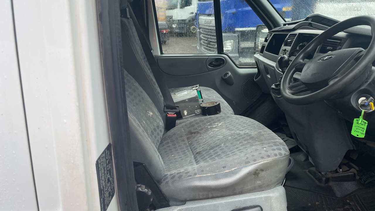 Ford Transit T350 2.2 TDCi 115ps - Transporter mit Doppelkabine: das Bild 5 Ford Transit T350 2.2 TDCi 115ps - Transporter mit Doppelkabine: das Bild 5