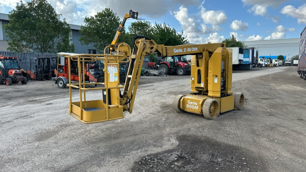 GENIE 230/20N - Baugeräte: das Bild 1 GENIE 230/20N - Baugeräte: das Bild 1