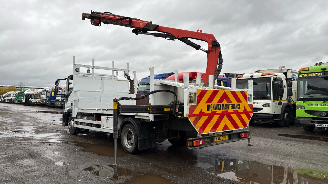 IVECO EUROCARGO 120-190 - Pritsche LKW, Autokran: das Bild 3 IVECO EUROCARGO 120-190 - Pritsche LKW, Autokran: das Bild 3