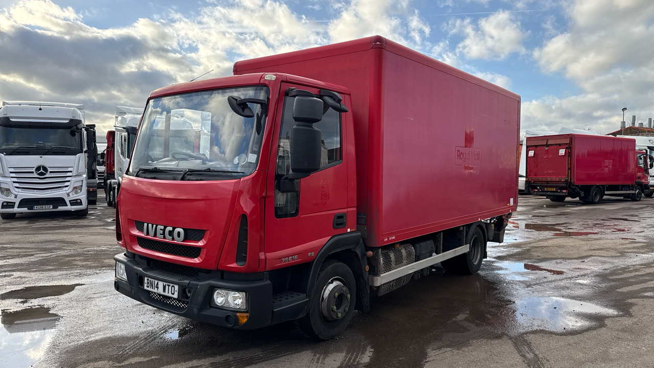 Iveco Eurocargo 75E16 - Koffer LKW: das Bild 2 Iveco Eurocargo 75E16 - Koffer LKW: das Bild 2