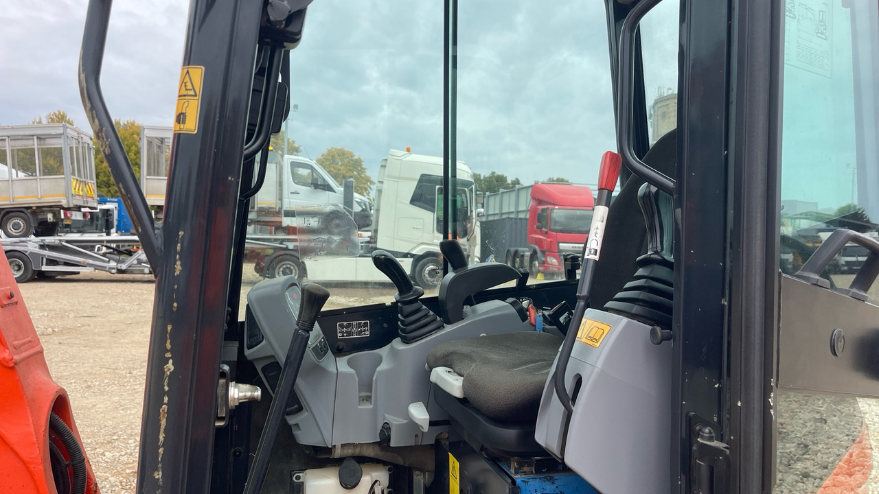 KUBOTA U27-4 - Minibagger: das Bild 5 KUBOTA U27-4 - Minibagger: das Bild 5