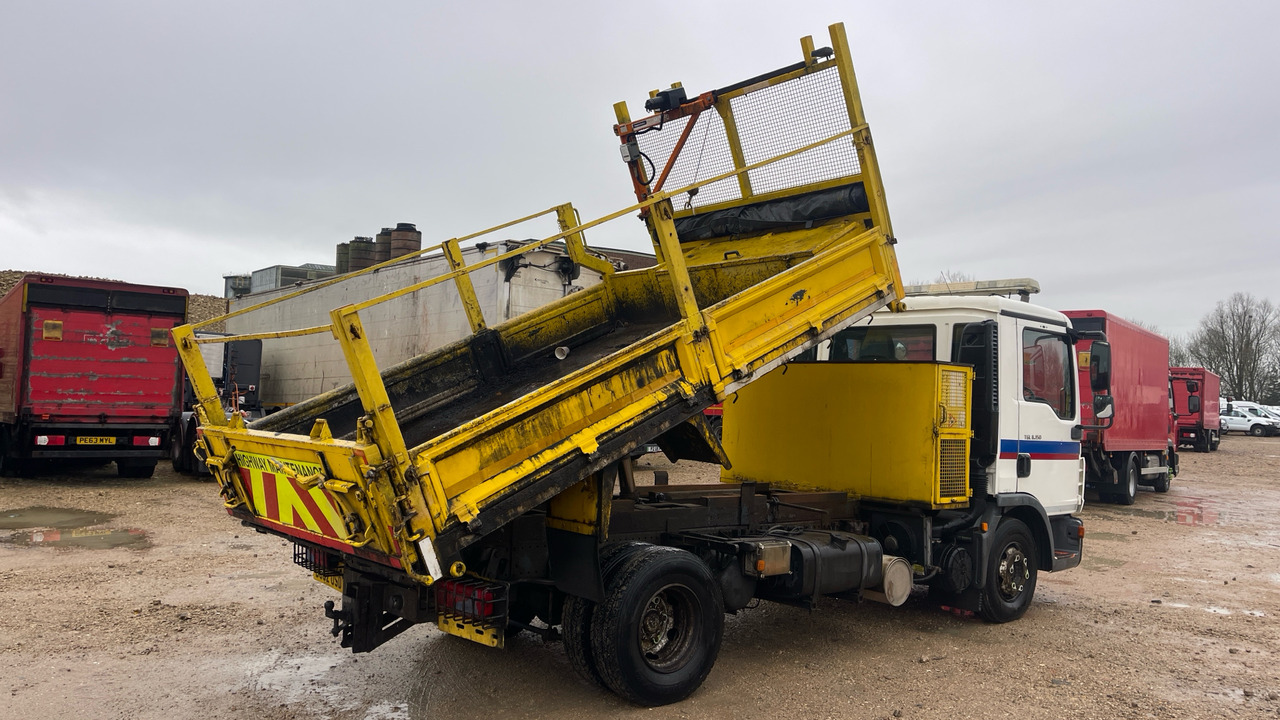 MAN TGL 8.150 - Kipper: das Bild 4 MAN TGL 8.150 - Kipper: das Bild 4