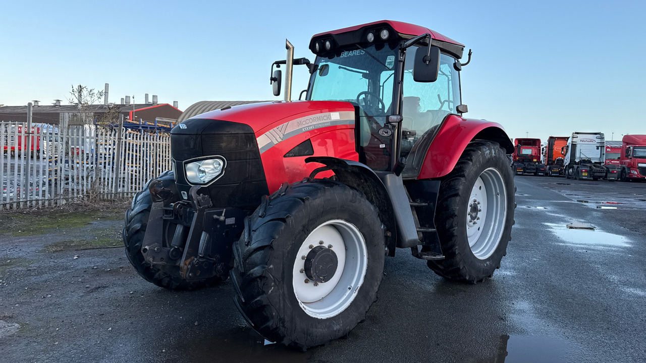 MCCORMICK XTX145 EXTRASPEED - Traktor: das Bild 2 MCCORMICK XTX145 EXTRASPEED - Traktor: das Bild 2