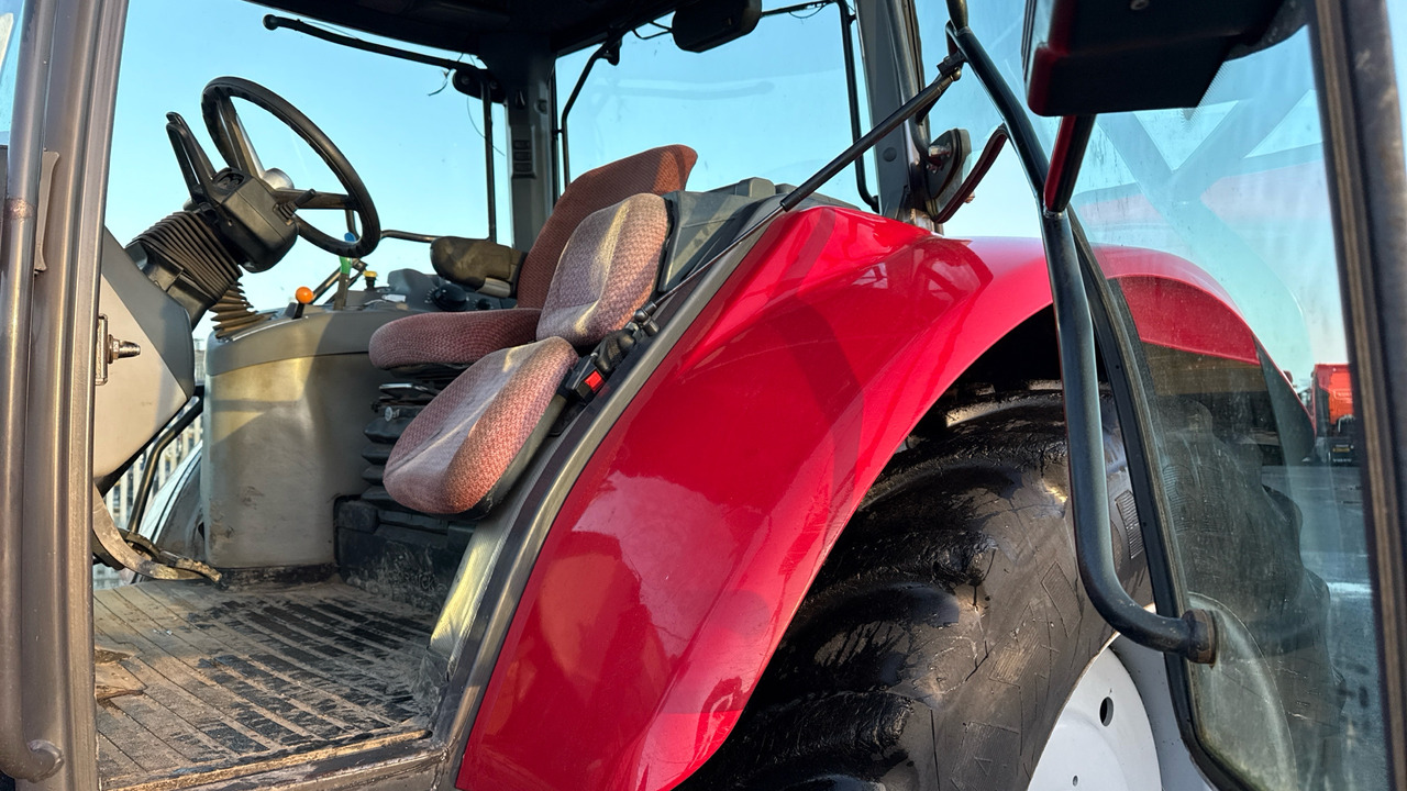 MCCORMICK XTX145 EXTRASPEED - Traktor: das Bild 5 MCCORMICK XTX145 EXTRASPEED - Traktor: das Bild 5