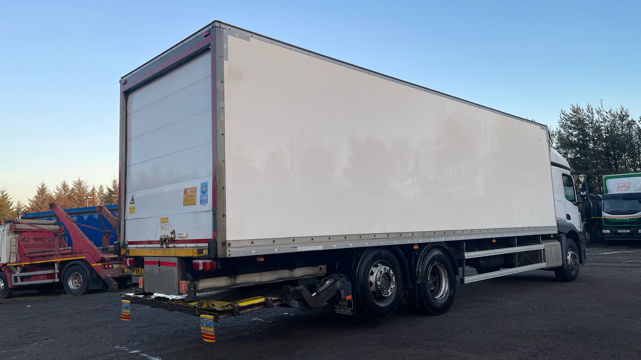 MERCEDES-BENZ ACTROS 2530 - Koffer LKW: das Bild 4 MERCEDES-BENZ ACTROS 2530 - Koffer LKW: das Bild 4