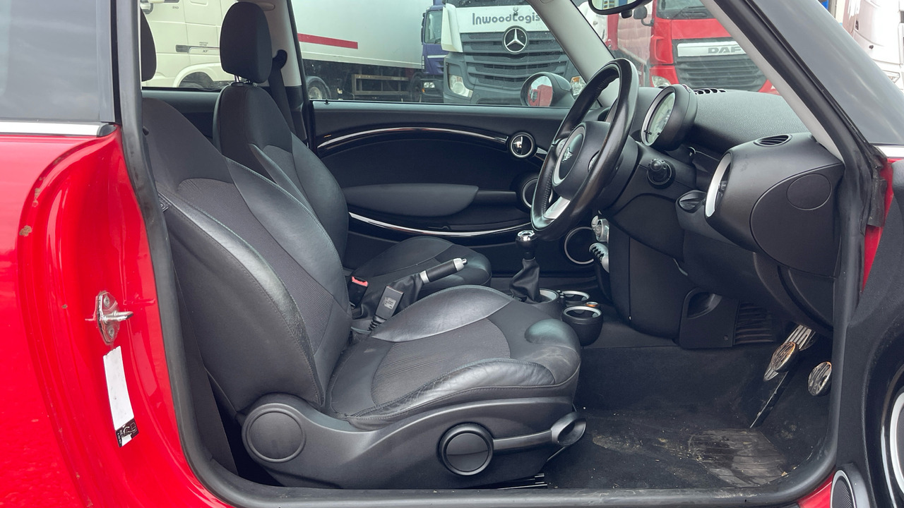 MINI COOPER COOPER S - Schrägheck: das Bild 5 MINI COOPER COOPER S - Schrägheck: das Bild 5