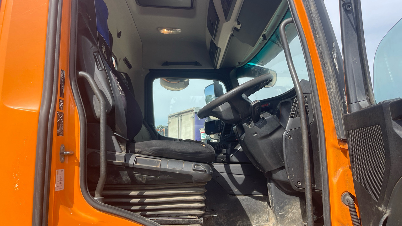 Mercedes-Benz Arocs 1824 - Absetzkipper: das Bild 5 Mercedes-Benz Arocs 1824 - Absetzkipper: das Bild 5