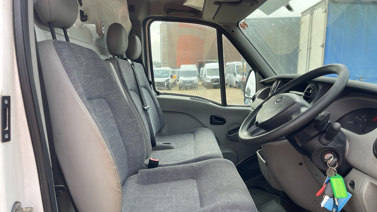 NISSAN INTERSTAR - Kastenwagen: das Bild 5 NISSAN INTERSTAR - Kastenwagen: das Bild 5