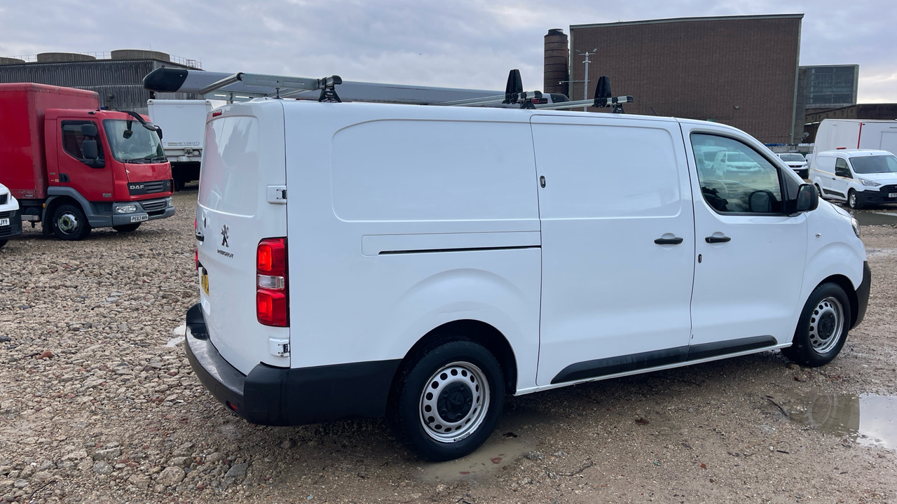 PEUGEOT EXPERT PROFESSIONAL 1.5 BLUEHDI 100PS - Kastenwagen: das Bild 4 PEUGEOT EXPERT PROFESSIONAL 1.5 BLUEHDI 100PS - Kastenwagen: das Bild 4