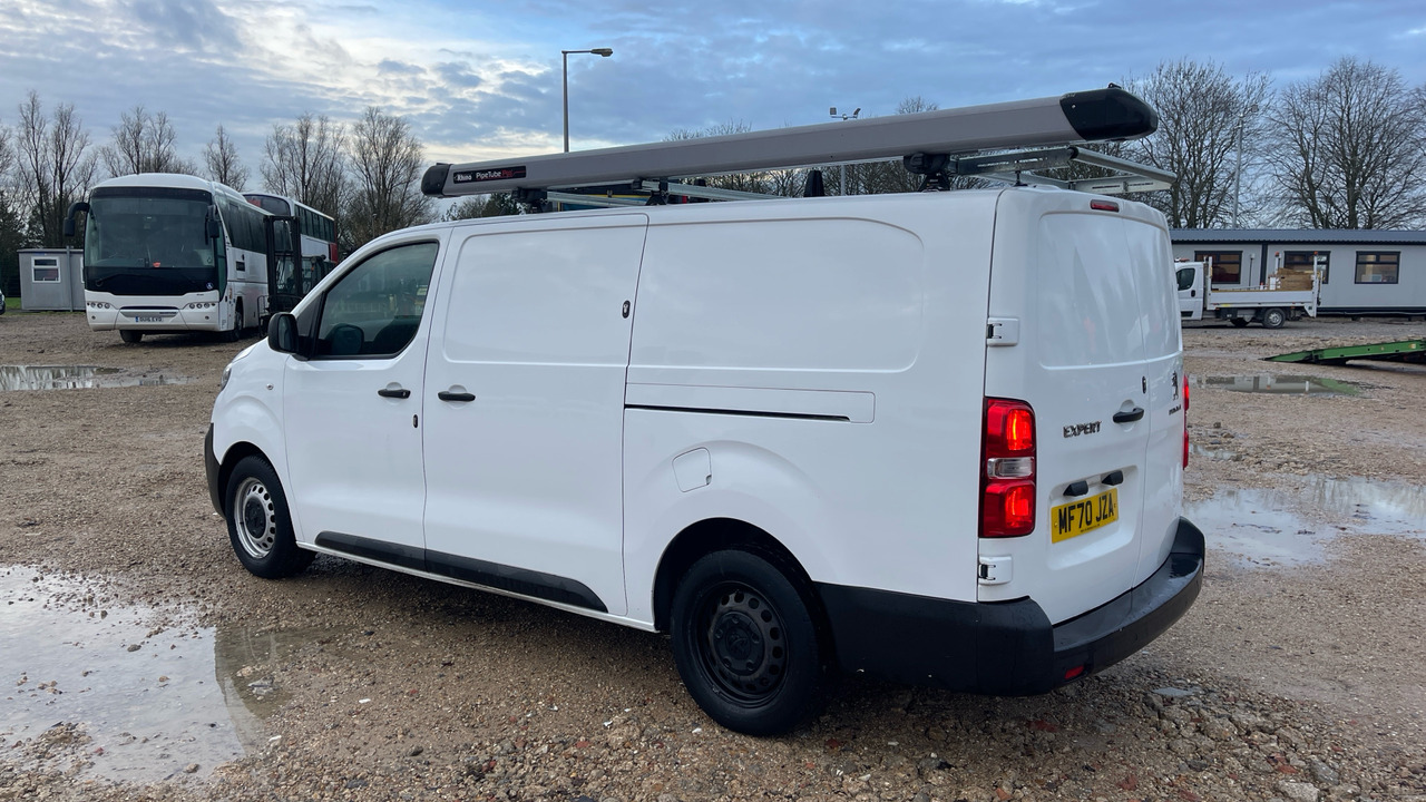 PEUGEOT EXPERT PROFESSIONAL 1.5 BLUEHDI 100PS - Kastenwagen: das Bild 3 PEUGEOT EXPERT PROFESSIONAL 1.5 BLUEHDI 100PS - Kastenwagen: das Bild 3