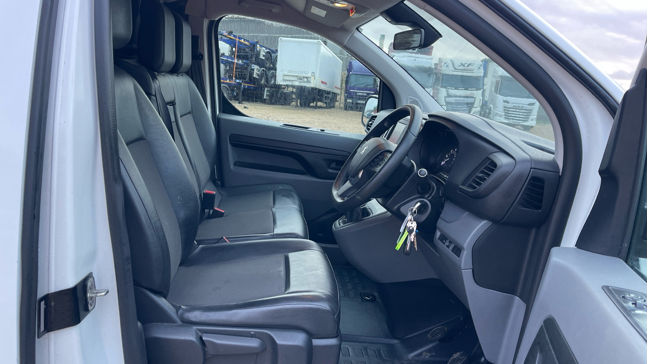 PEUGEOT EXPERT PROFESSIONAL 1.5 BLUEHDI 100PS - Kastenwagen: das Bild 5 PEUGEOT EXPERT PROFESSIONAL 1.5 BLUEHDI 100PS - Kastenwagen: das Bild 5