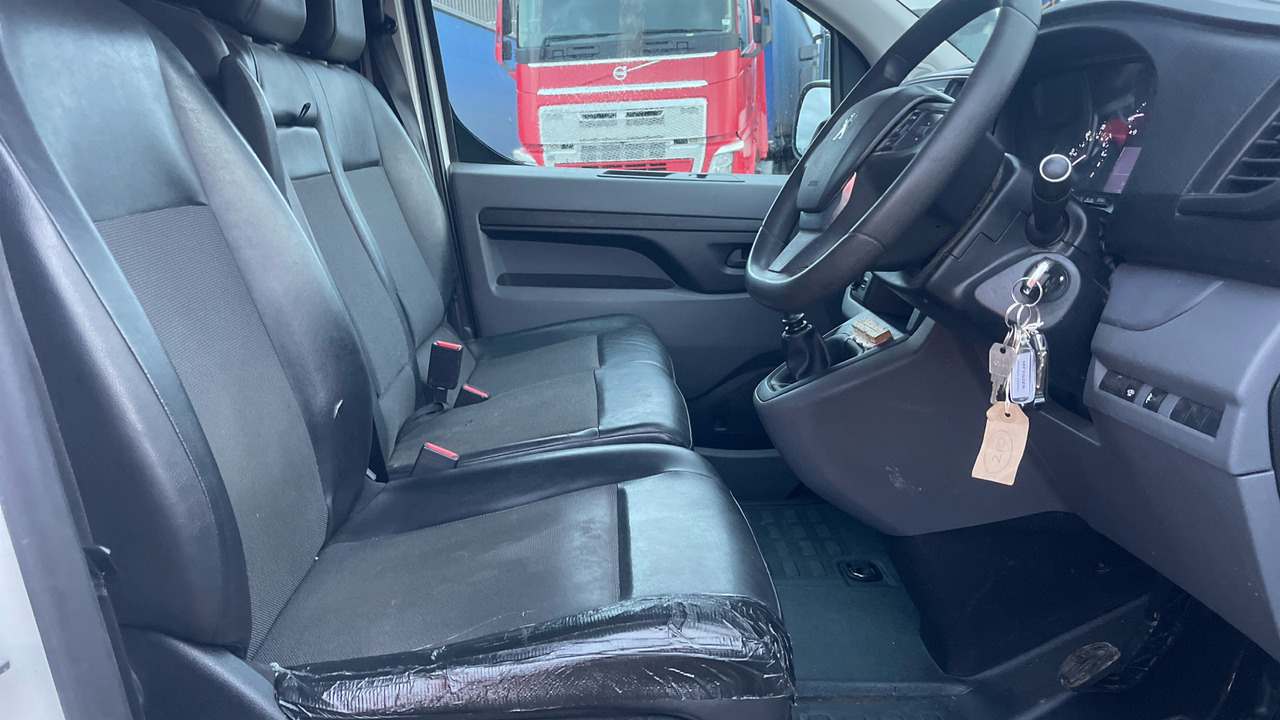 PEUGEOT EXPERT PROFESSIONAL 1.5 BLUEHDI - Kastenwagen: das Bild 5 PEUGEOT EXPERT PROFESSIONAL 1.5 BLUEHDI - Kastenwagen: das Bild 5