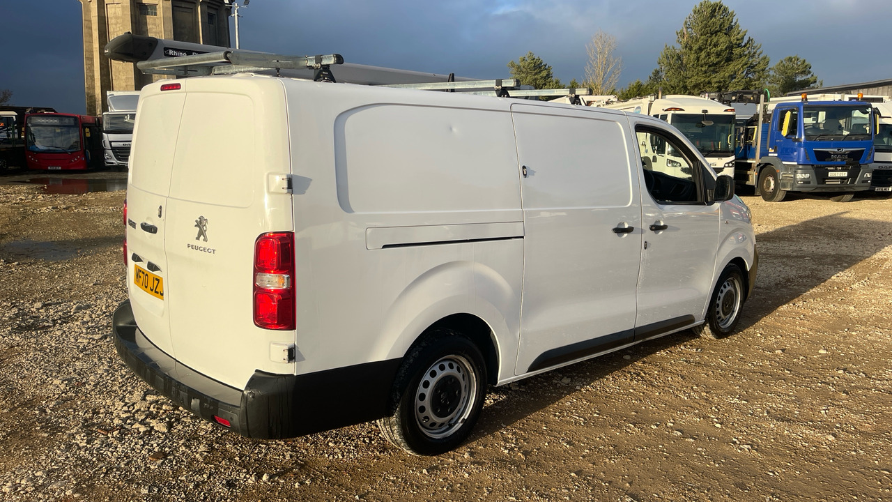 PEUGEOT EXPERT PROFESSIONAL 1.5 BLUEHDI - Kastenwagen: das Bild 4 PEUGEOT EXPERT PROFESSIONAL 1.5 BLUEHDI - Kastenwagen: das Bild 4
