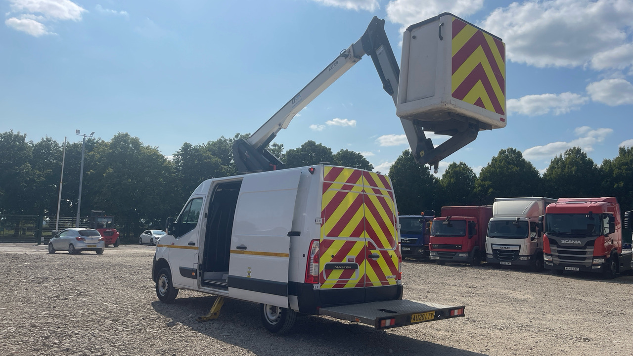 Renault Master - LKW mit Arbeitsbühne: das Bild 3 Renault Master - LKW mit Arbeitsbühne: das Bild 3