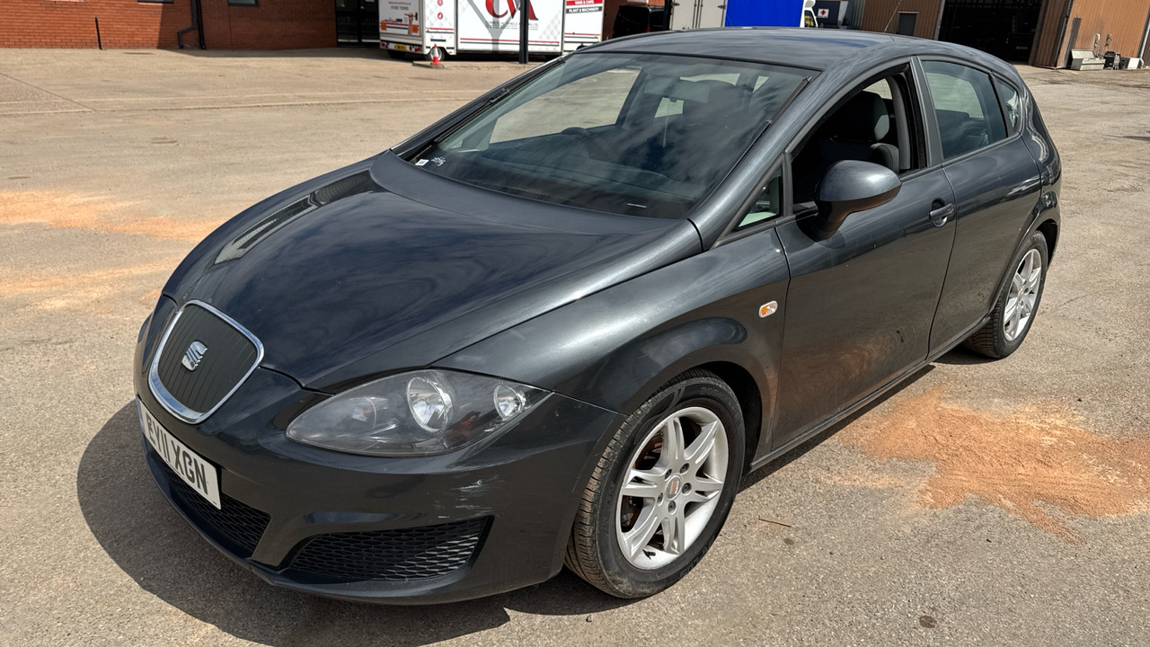 SEAT LEON 1.6 TDI CR - Schrägheck: das Bild 2 SEAT LEON 1.6 TDI CR - Schrägheck: das Bild 2