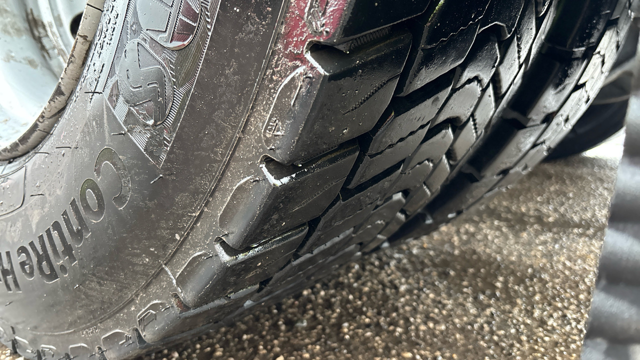 Sattelzugmaschine DAF XF  530: das Bild 28