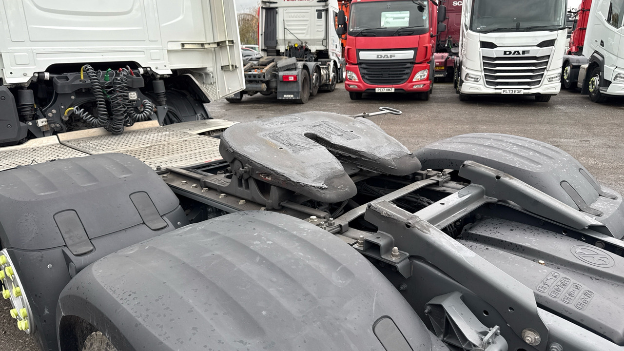 Sattelzugmaschine Daf XF 480: das Bild 22