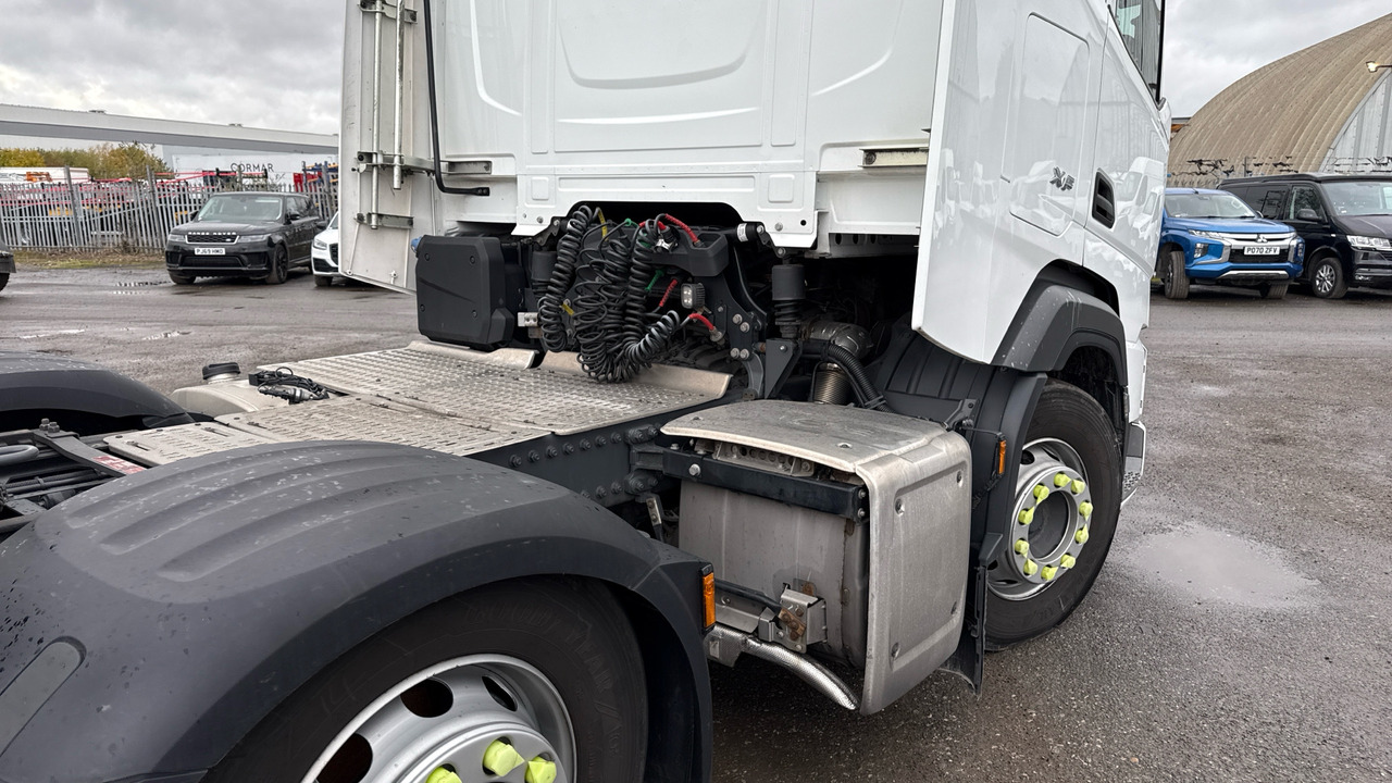 Sattelzugmaschine Daf XF 480: das Bild 19