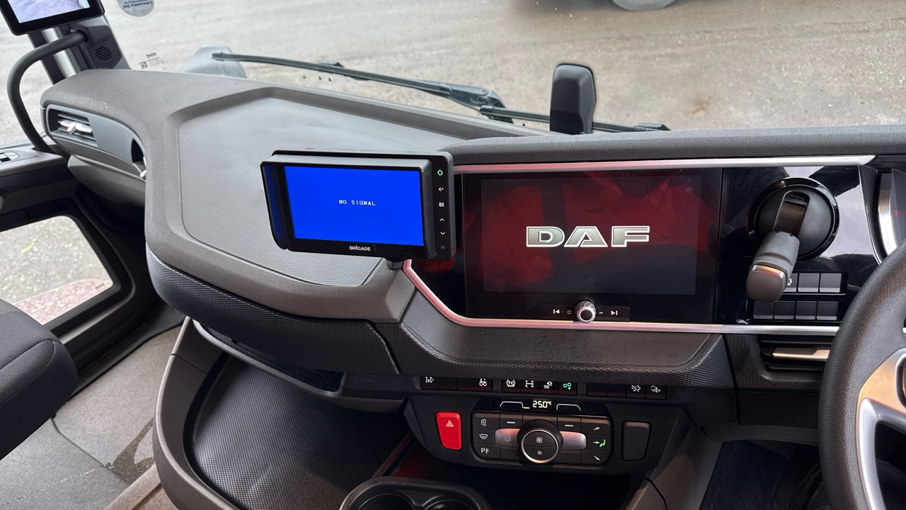 Sattelzugmaschine Daf XF 480: das Bild 7