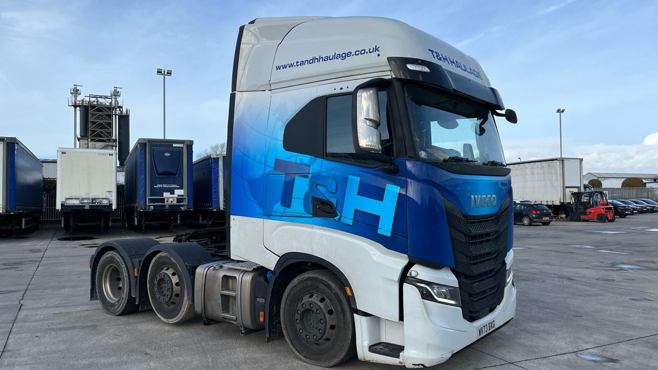 Iveco S-Way 530 - Sattelzugmaschine: das Bild 1 Iveco S-Way 530 - Sattelzugmaschine: das Bild 1