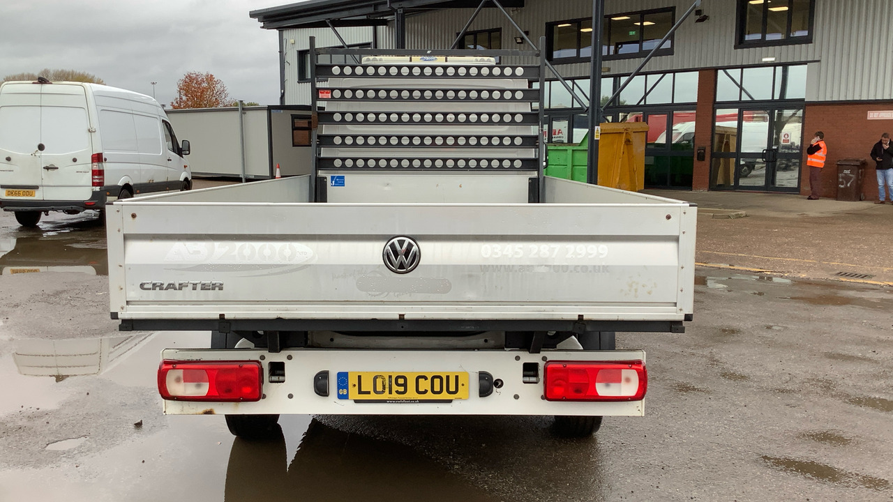Pritsche Transporter VOLKSWAGEN CRAFTER CR35 2.0 TDI 140PS STARTLINE: das Bild 10