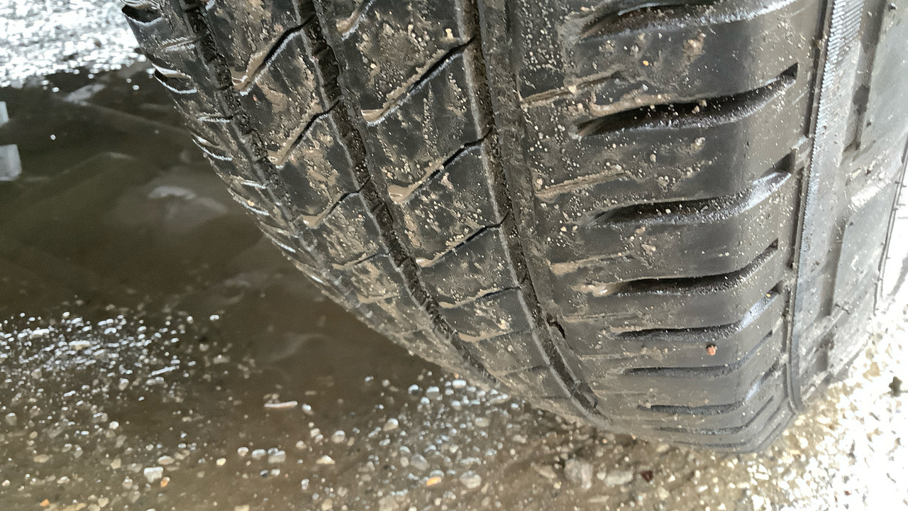 Pritsche Transporter VOLKSWAGEN CRAFTER CR35 2.0 TDI 140PS STARTLINE: das Bild 18