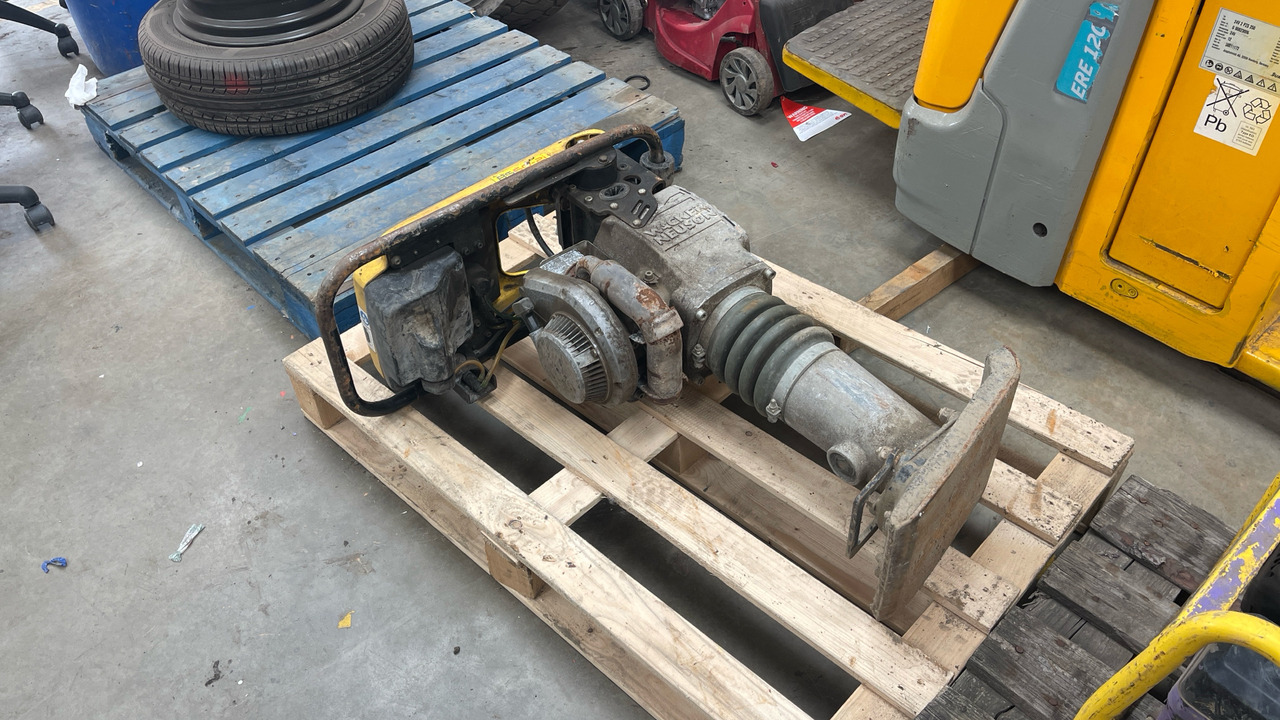 WACKER NEUSON BS-50-21 WHACKER PLATE, PETROL (UNTESTED) - Baugeräte: das Bild 2 WACKER NEUSON BS-50-21 WHACKER PLATE, PETROL (UNTESTED) - Baugeräte: das Bild 2