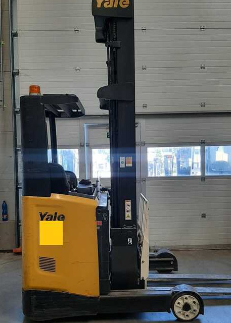 Yale MR14 - Schubmaststapler: das Bild 3 Yale MR14 - Schubmaststapler: das Bild 3