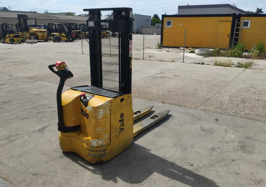 Yale MS14 AC - Hochhubwagen: das Bild 3 Yale MS14 AC - Hochhubwagen: das Bild 3